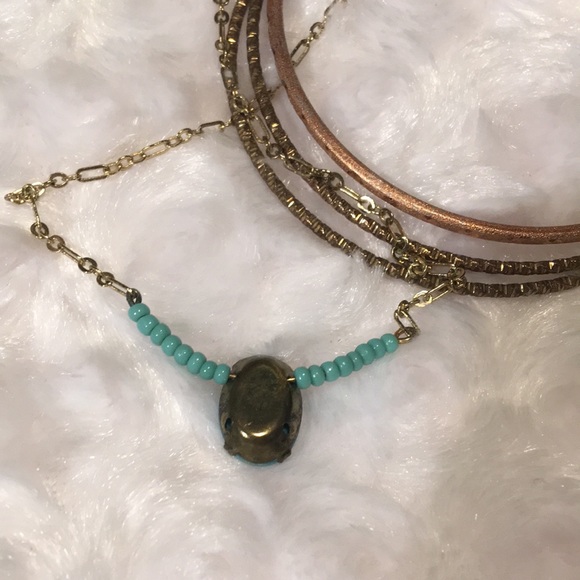 Vintage HANDMADE Turquoise bead NECKLACE and 3 METAL BANGLE BRACELETS - Picture 3 of 12